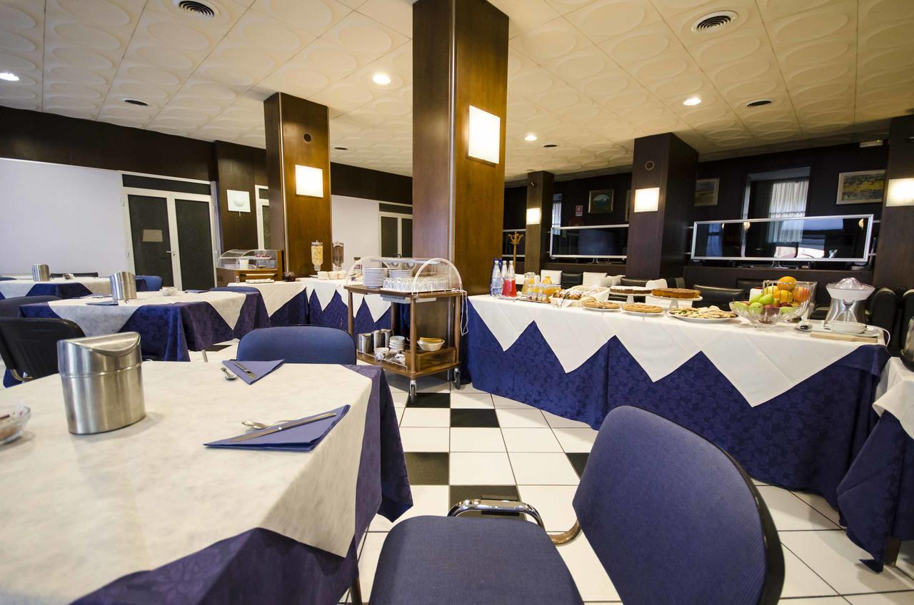 Grand Hotel Helios Tarquinia Exterior photo